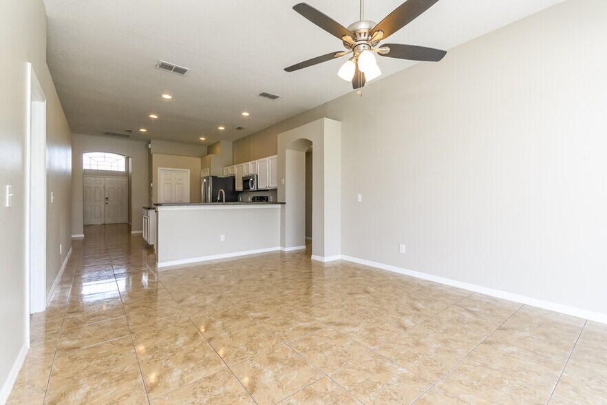 Building Photo - 3063 Eagle Crossing Dr