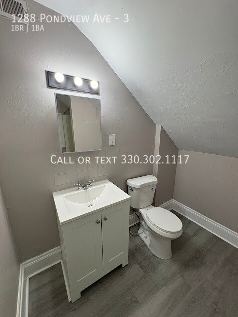 Building Photo - 1288 Pondview Ave