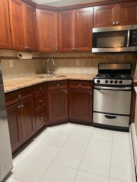 Building Photo - 55 Tulip Ave