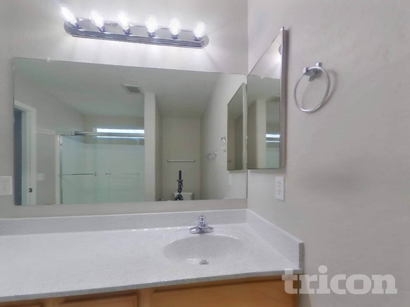 Building Photo - 15456 W Desert Mirage Dr