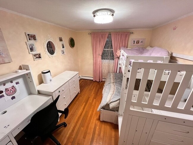 Building Photo - 108 Kingston St