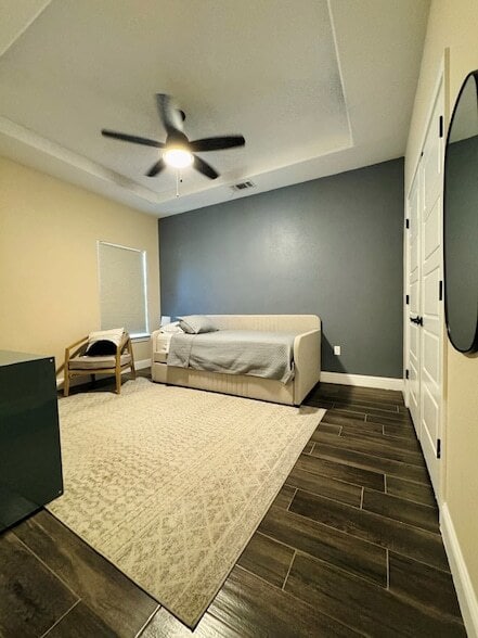 Building Photo - 2301 Lemonwood St