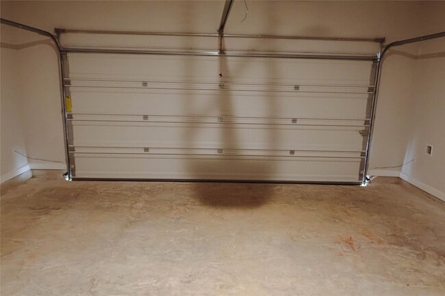 Building Photo - 8538 Blueberry Ash St