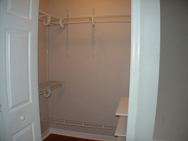 Building Photo - A small, gated community close to UNF, St....