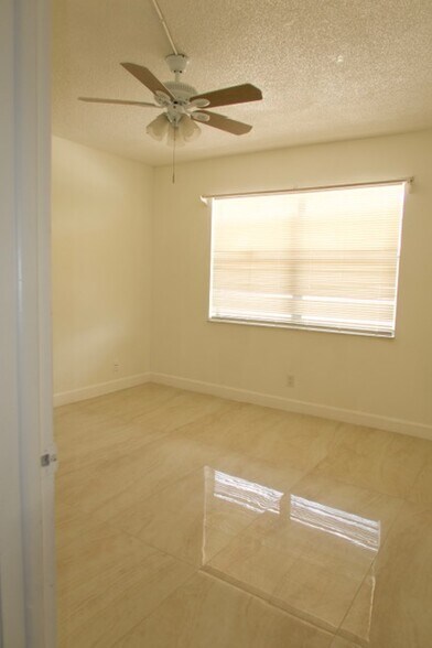 Building Photo - 7830 NW 33rd St