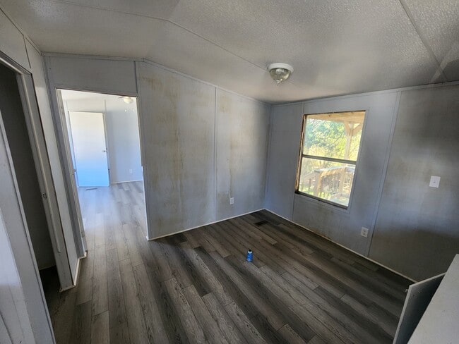 Building Photo - Conway Park