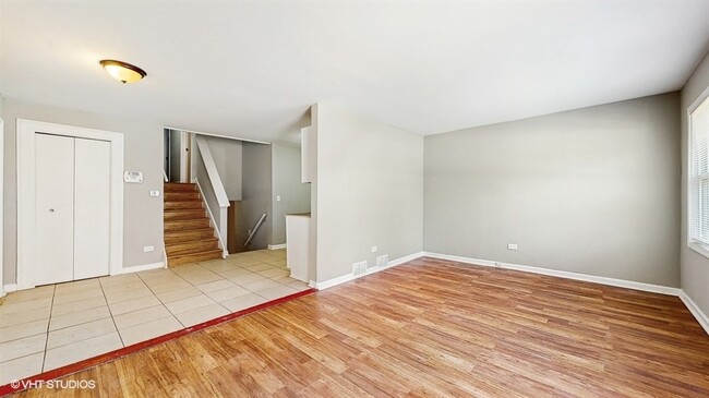 Building Photo - 309 W 109th St
