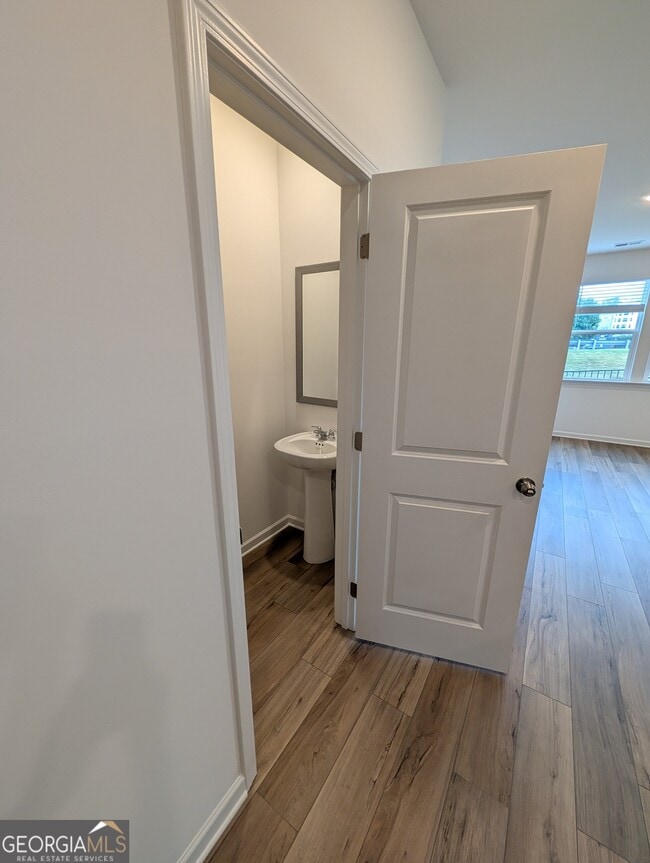 Building Photo - 2557 Adventure Way