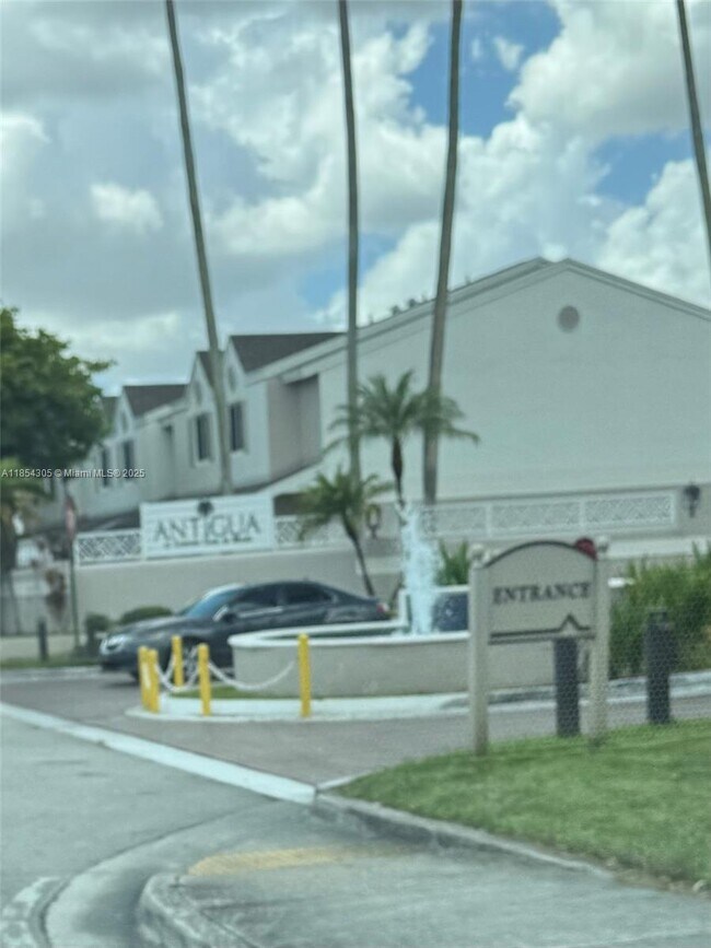 Primary Photo - 17515 NW 67th Ct