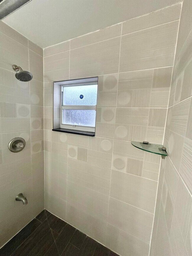 Building Photo - 2441 NW 13th St