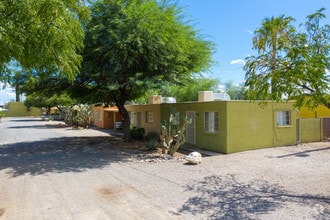 Building Photo - Fontana Apartments