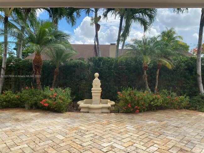 Building Photo - 15327 SW 55th Ter