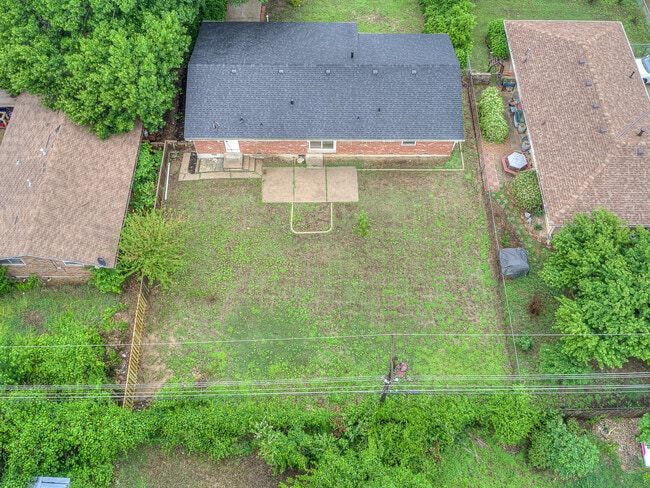 Building Photo - 4729 Baylor Dr