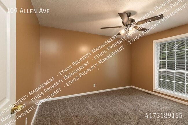 Building Photo - 109 N Allen Ave