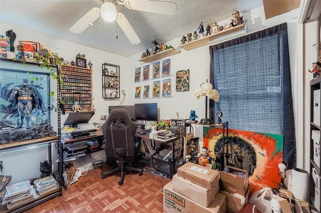 Building Photo - 7214 Salt Springs Dr