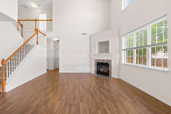 Building Photo - 17320 Brightstone Ct
