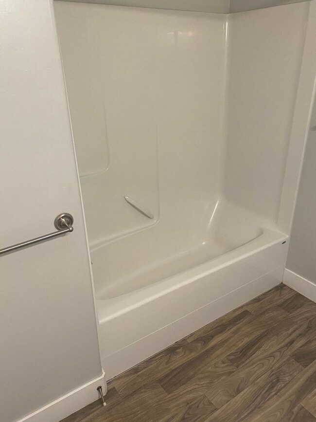 Building Photo - Beautiful 3 bed 2 bath townhome in Vineyard