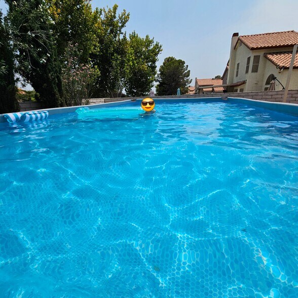 Building Photo - 5620 Indian Ridge Dr