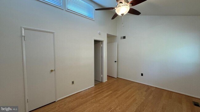 Building Photo - 11235 Snowflake Ct