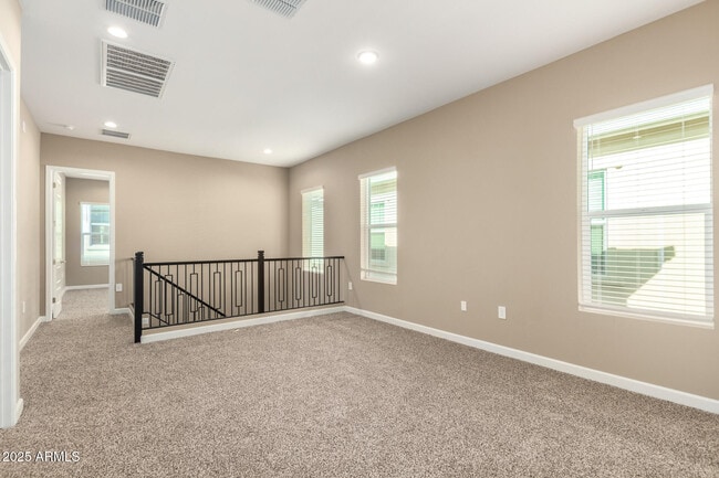 Building Photo - 4858 E Helena Dr