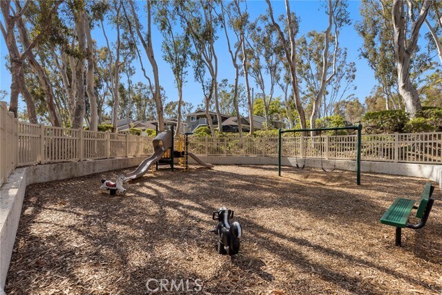 Building Photo - 2470 Coventry Cir