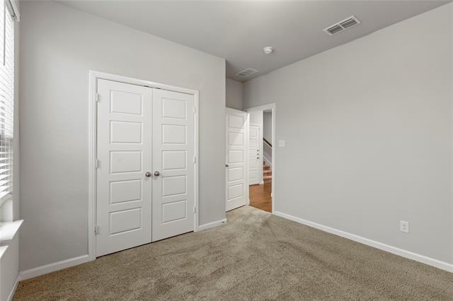 Building Photo - 10641 Enchanted Rock Wy