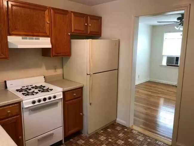 Building Photo - 508 Cold Spring Ave