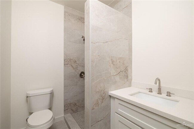 Building Photo - 321 Merida Dr