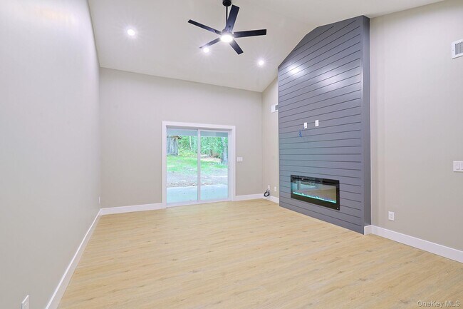 Building Photo - 46 Finkle Rd