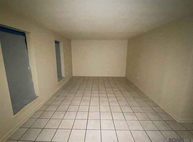 Building Photo - 9135 Great Smokey Ave