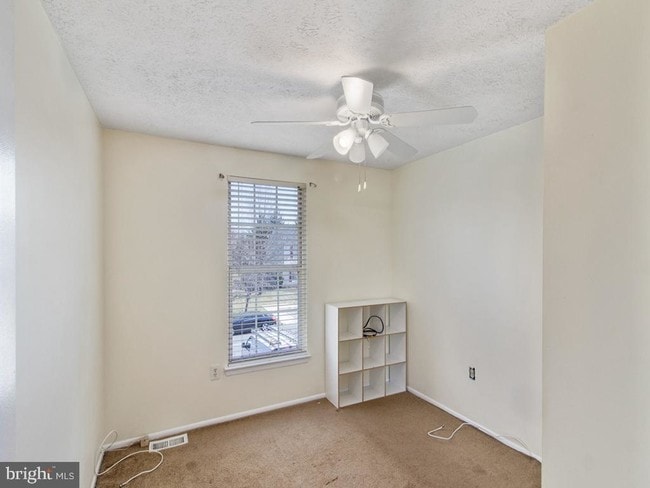 Building Photo - 18 Ivy Oak Ct