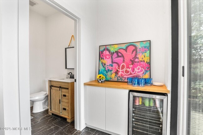 Building Photo - 13 Valley Forge Rd