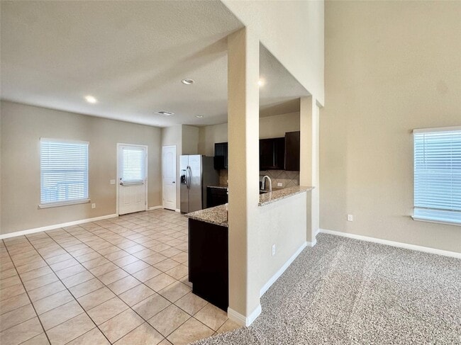 Building Photo - 1521 Maier Dr