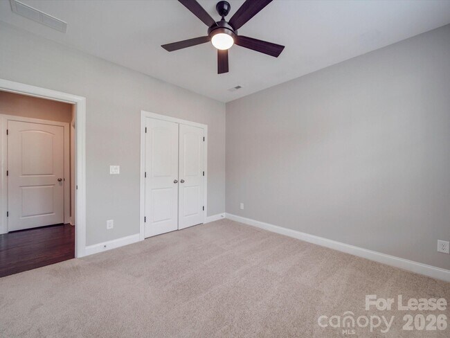 Building Photo - 14021 Goldenrod Trace Rd