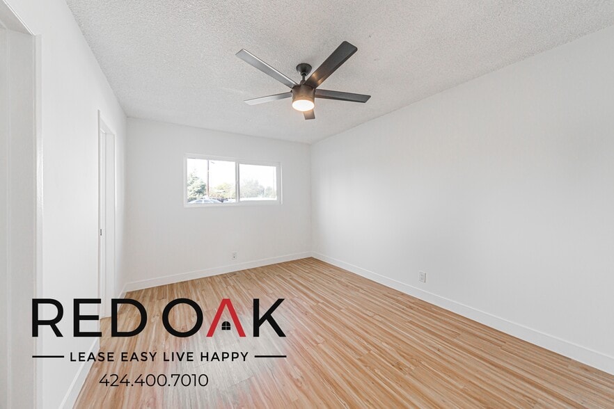 Building Photo - 12601 Kensington Ln