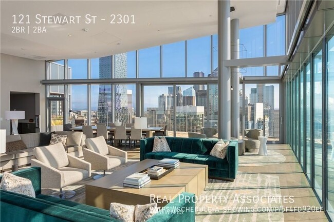 Building Photo - Beautiful High-Rise Condo in Emerald Building