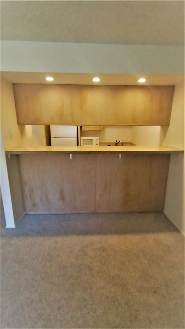 Building Photo - Central Boulder 1 bed 1 bath- pool and Utilities included!