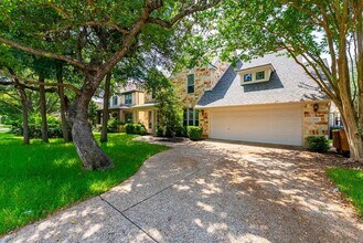 Building Photo - 7909 Adelaide Dr