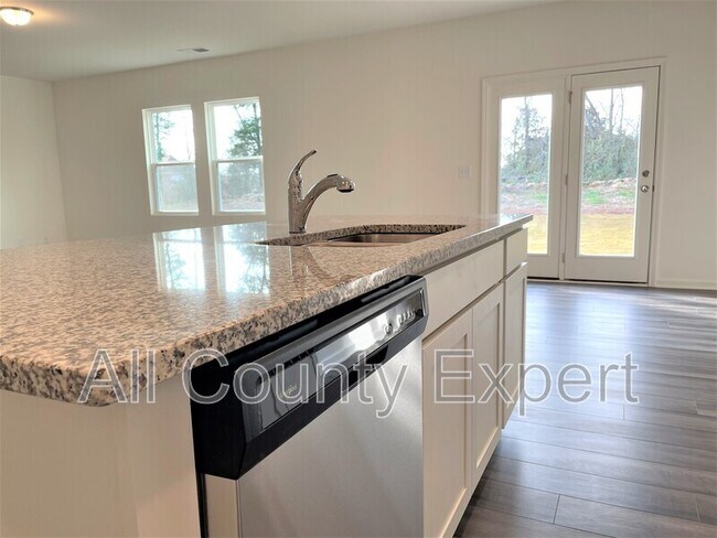 Building Photo - 226 San Marino Wy NW
