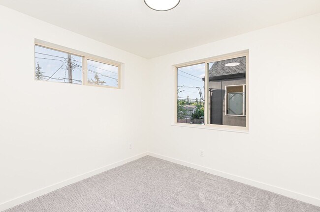 Building Photo - Opportunity to rent a new construction hom...