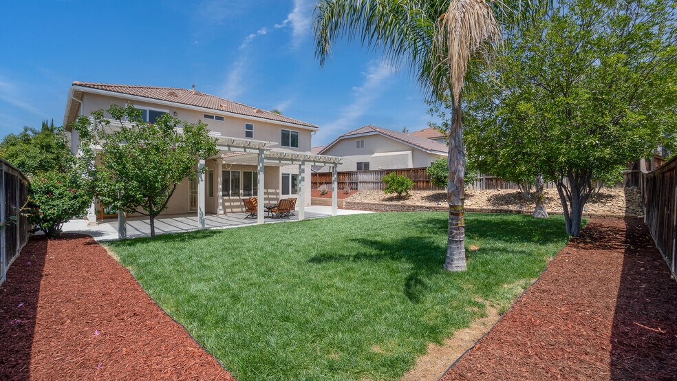 Building Photo - 29134 Bridgeport Ln