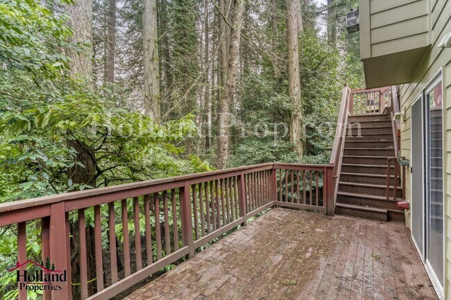 Building Photo - Serene 4-Bed Home with Huge Common Room & Deck!