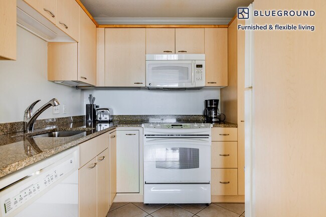 Building Photo - 221 Massachusetts Ave