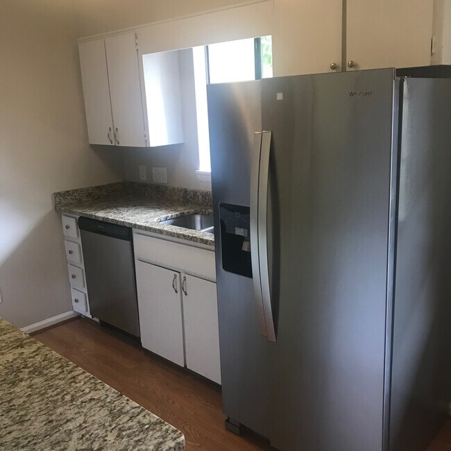 Building Photo - 3635 Maple Glenn Ln