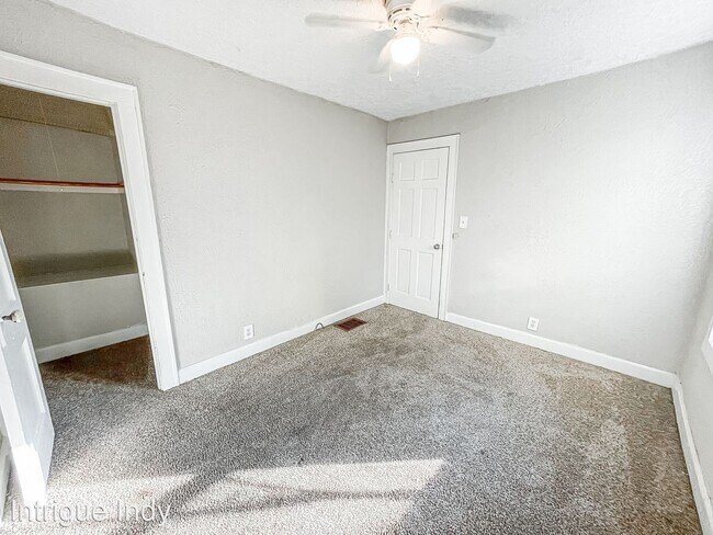 Building Photo - 2 br, 1 bath House - 2230 Woodlawn Ave