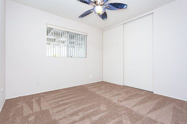Building Photo - Traditional Home in North Fletcher Hills!