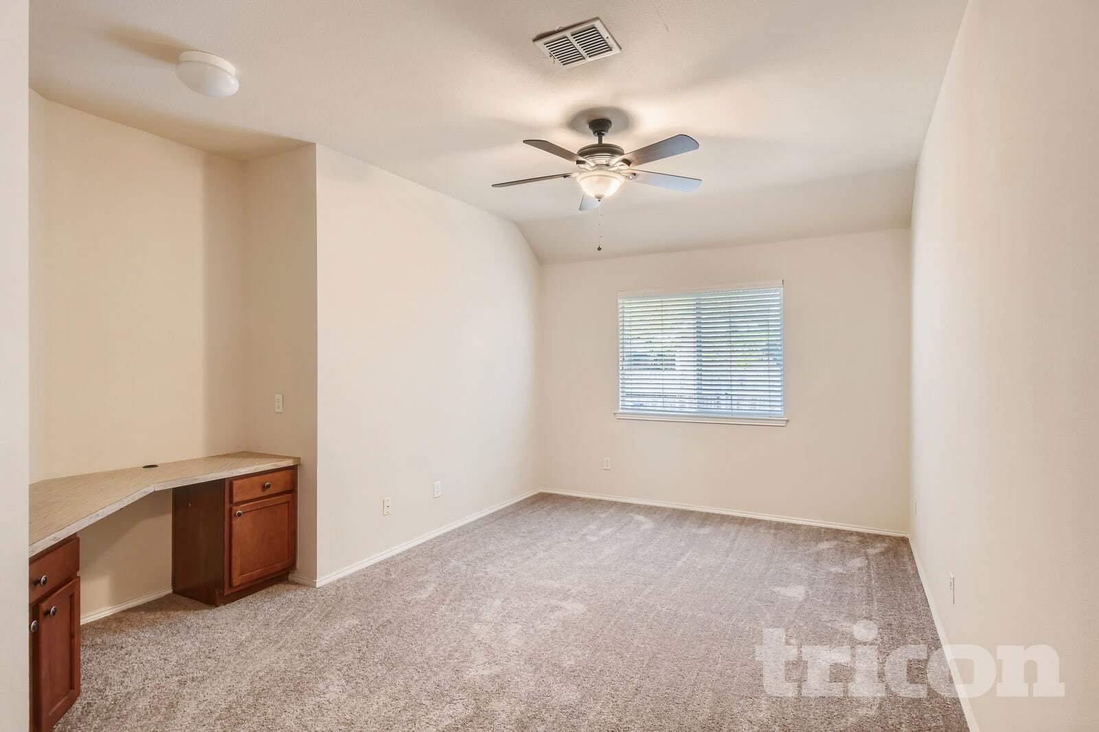 Building Photo - 2217 Forest Park Cir