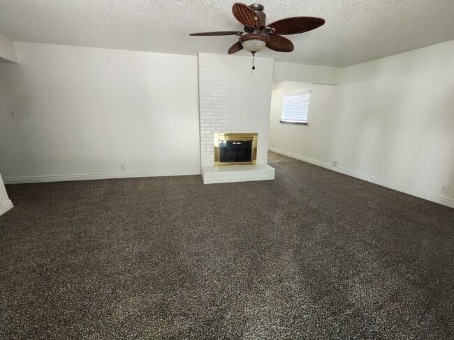Building Photo - Rancho Cordova 3 Bedroom 2 Bath
