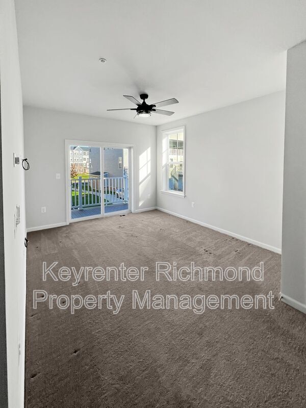 Building Photo - 719 McCormick Farm Dr