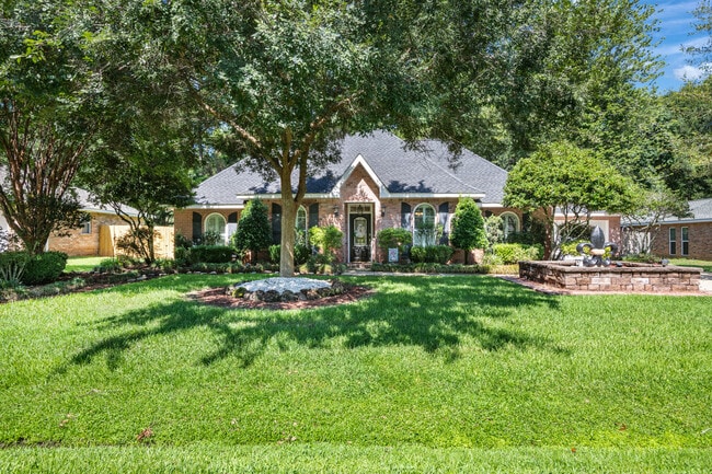 Building Photo - 414 Westwood Dr